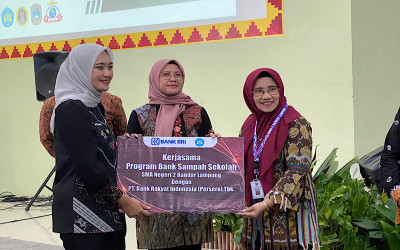 SMA Negeri 2 Giat Sosialisasi Tentang Bank Sampah